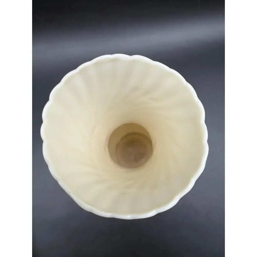 Vintage Belleek Ireland Shamrock Double Handle Vase Reg No 0857 Green Mark 6”